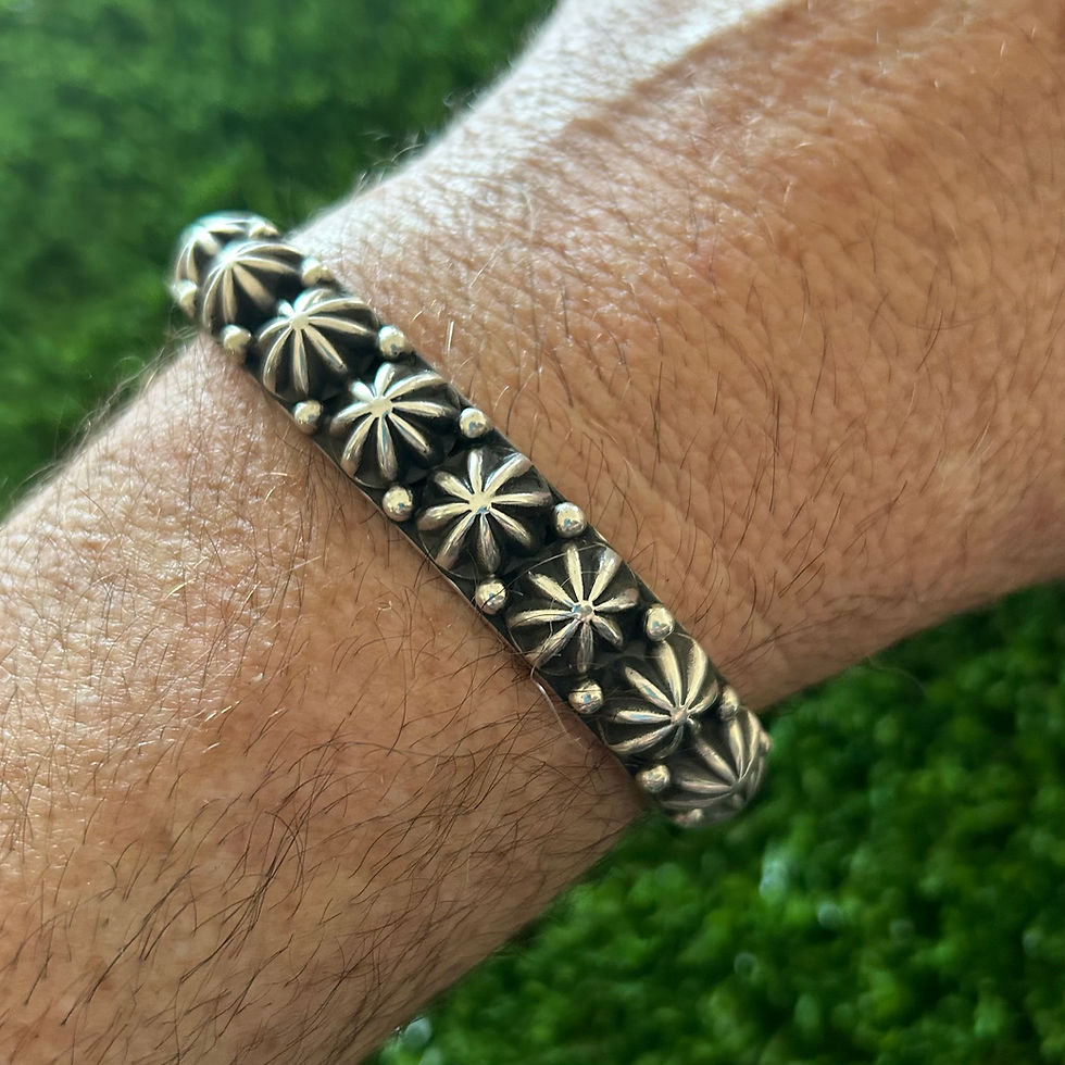 Thumbnail: M/LG Star Stud Sterling Silver Cuff Handmade by Navajo Happy Piasso