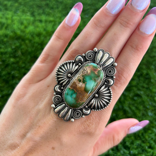 オジュール プレナイト&ペトロトルマリン flower carving ring