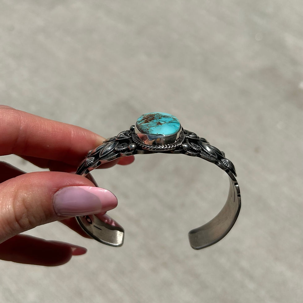 Miniature : High Grade Dry Creek Turq Split Appliqué Cuff Handmade by Navajo Derrick Gordon