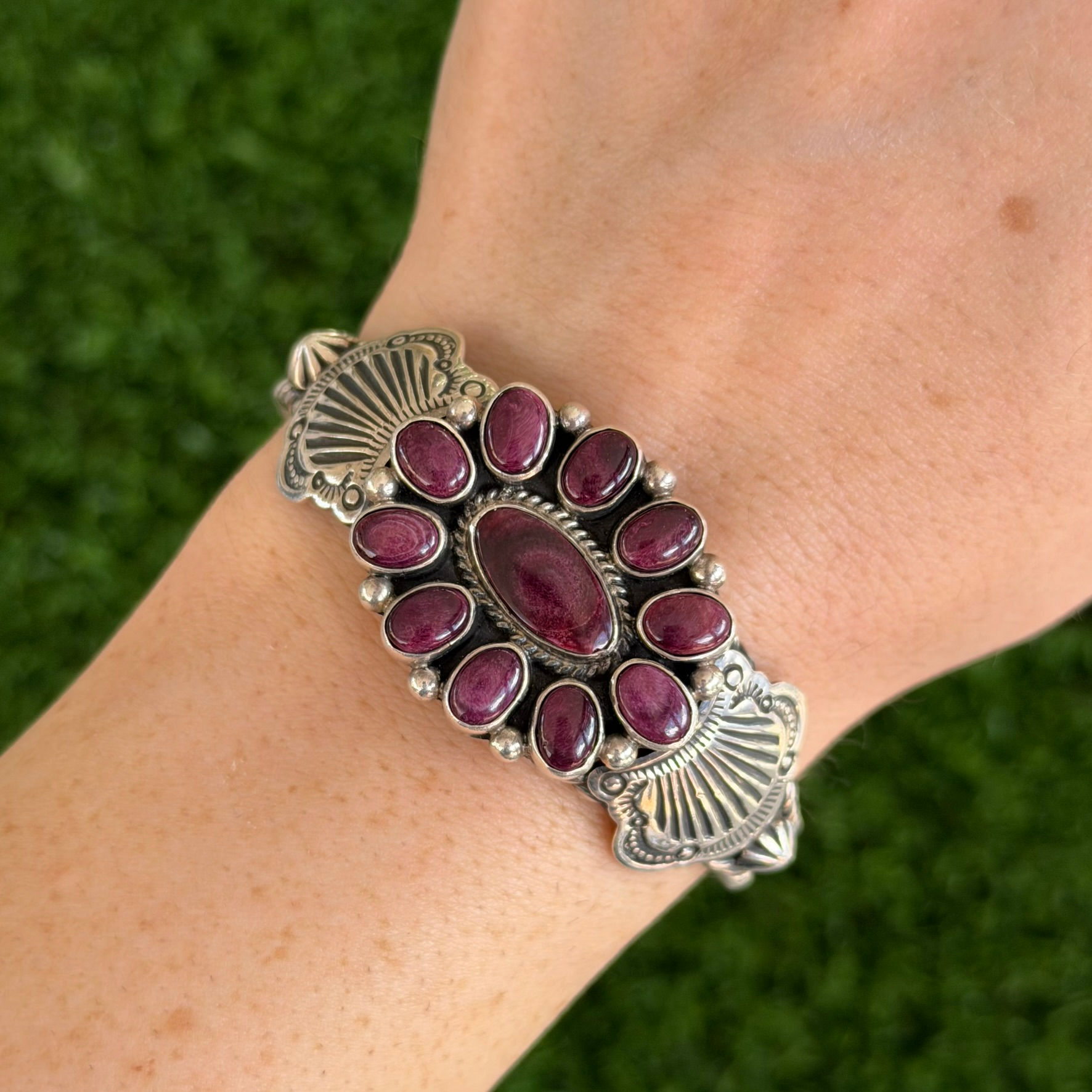 XS Purple Spiny Oyster Shell Twisted Rope Cuff Handmade Navajo (not signed)