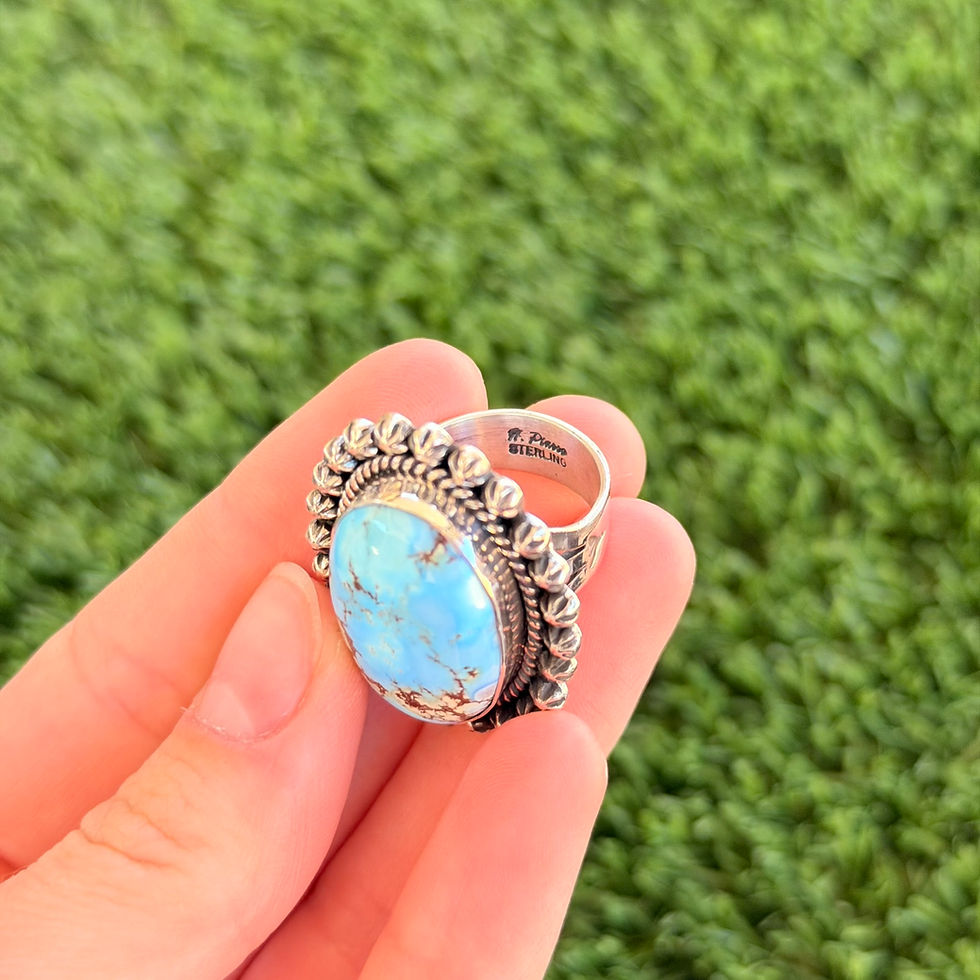 Thumbnail: Golden Hills Oval Star Stud Sterling Silver Ring Handmade by Navajo Happy Piasso