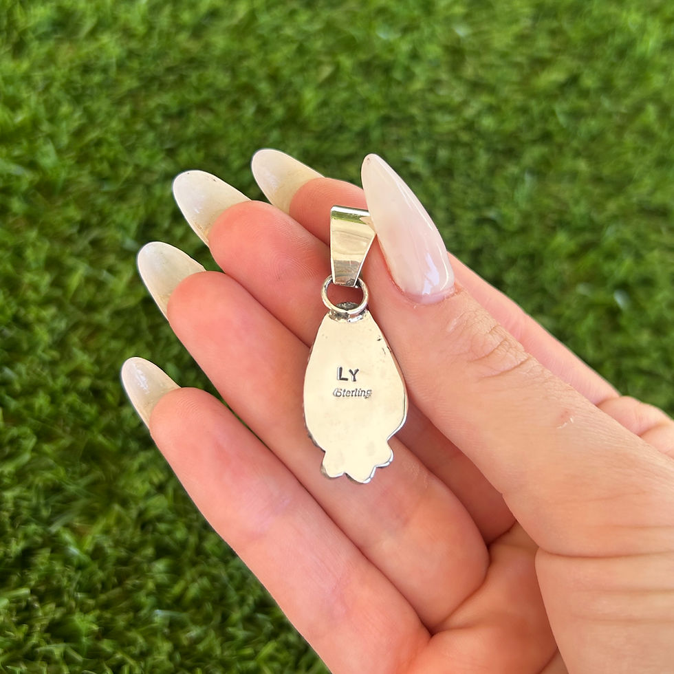 Miniature : SM Sugilite Freeform Triangle Twistwire Pendant 2 Handmade by Navajo Linda Yazzi