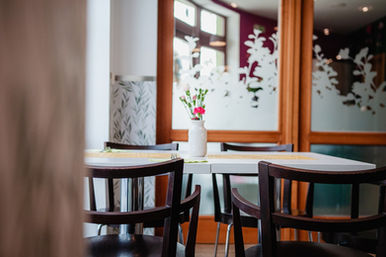 Řízková restaurace Kopretina interiér websize (12).jpg