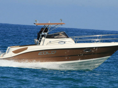 eolo-750day-side-view-boat.png