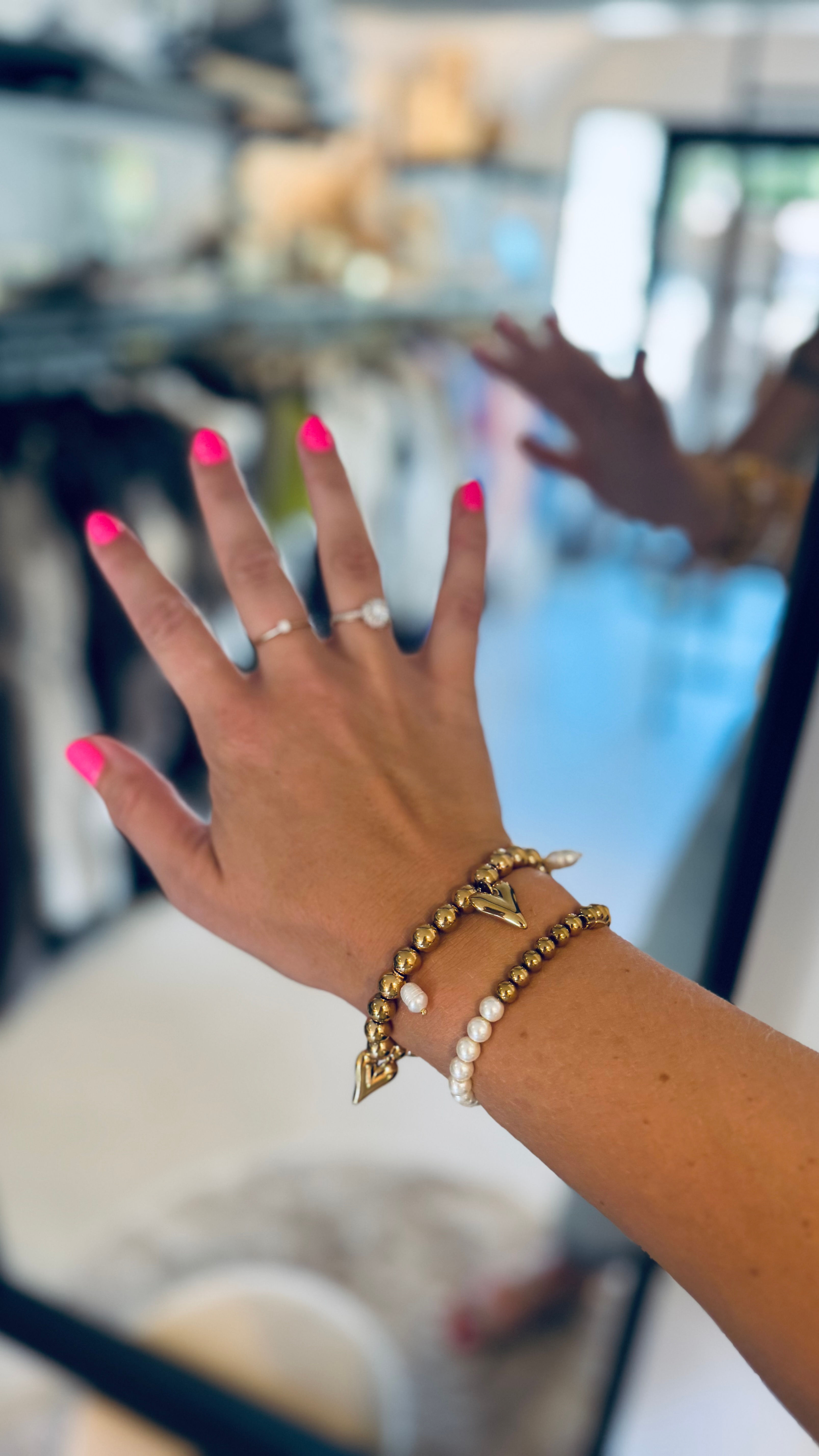 Armband Met Parels En Hartjes