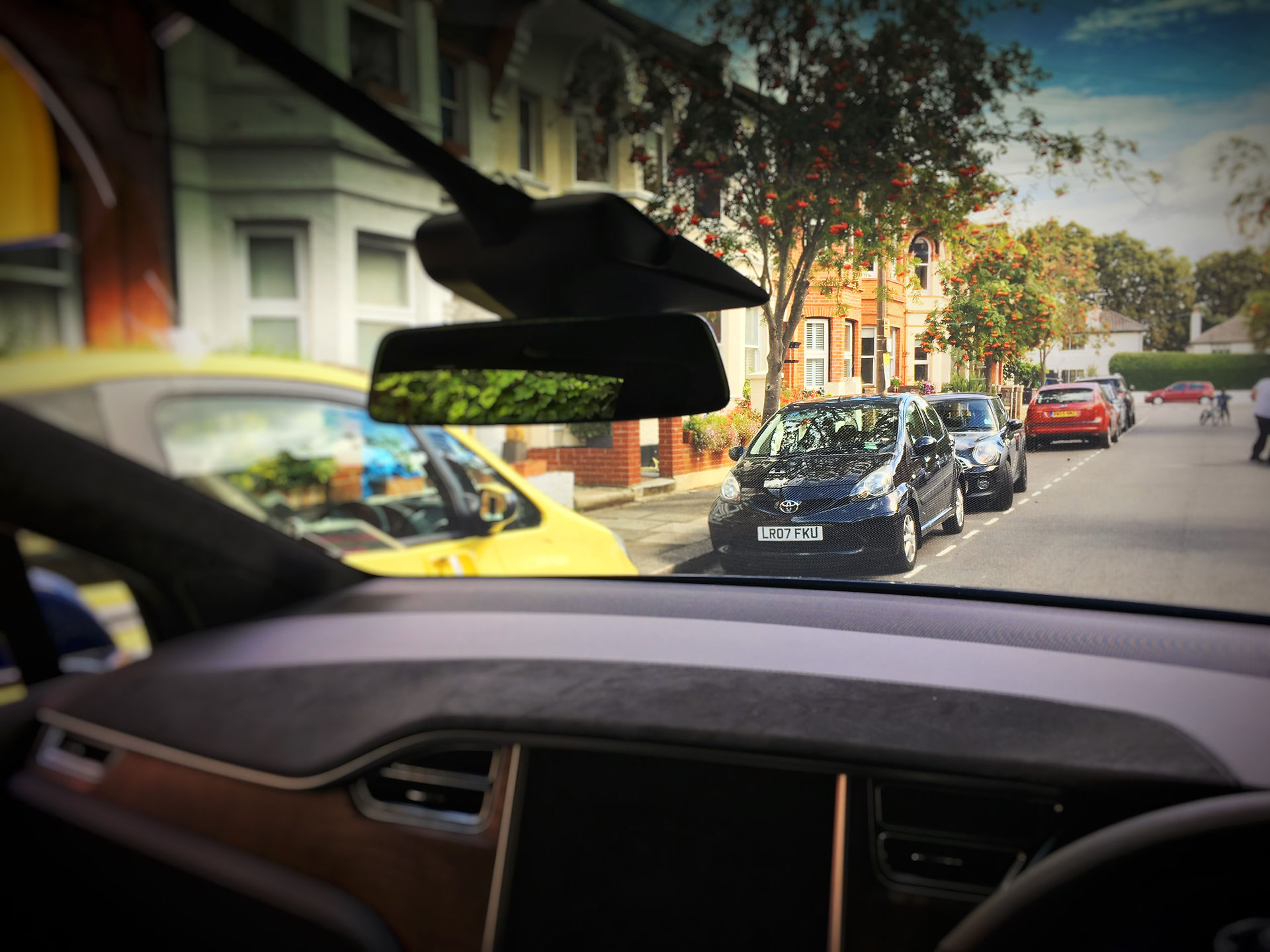 Tesla Model X Dashcam Installation
Goluk T1 T3
Kingston upon Thames
London