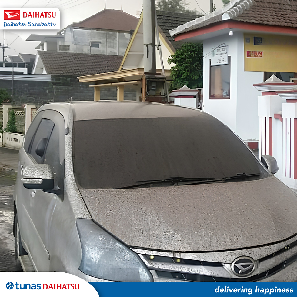 Jangan Asal di Lap! Ini Cara Aman Bersihkan Abu Vulkanik di Mobil