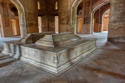 Túmulo de Jahangir, Lahore