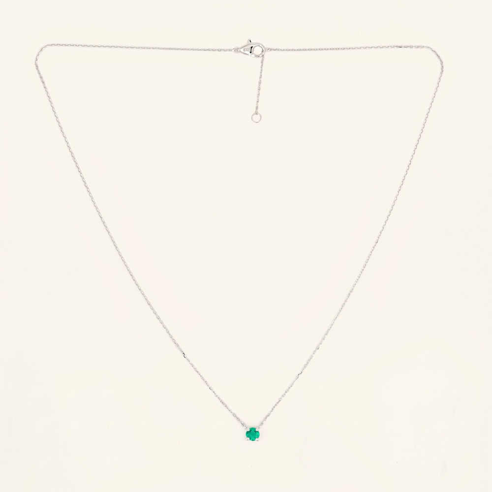 Emerald Solitaire Necklace 1
