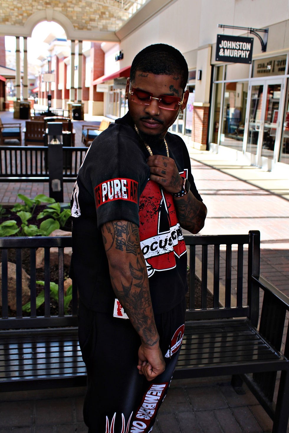Thumbnail: Pure Art T-shirt ( Red )
