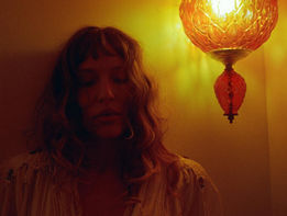 Lennon Stella Announces Sophomore Album 'Sleeping Lion' Out October 23