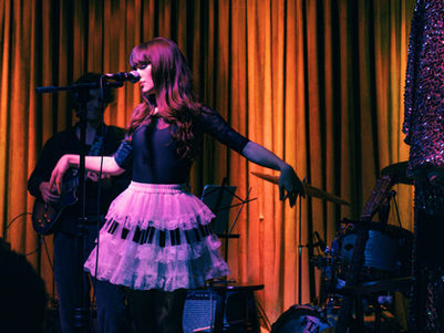 Lily Kincade Takes Center Stage in a Night of Cinematic Brilliance at Gold-Diggers Los Angeles: Live Review