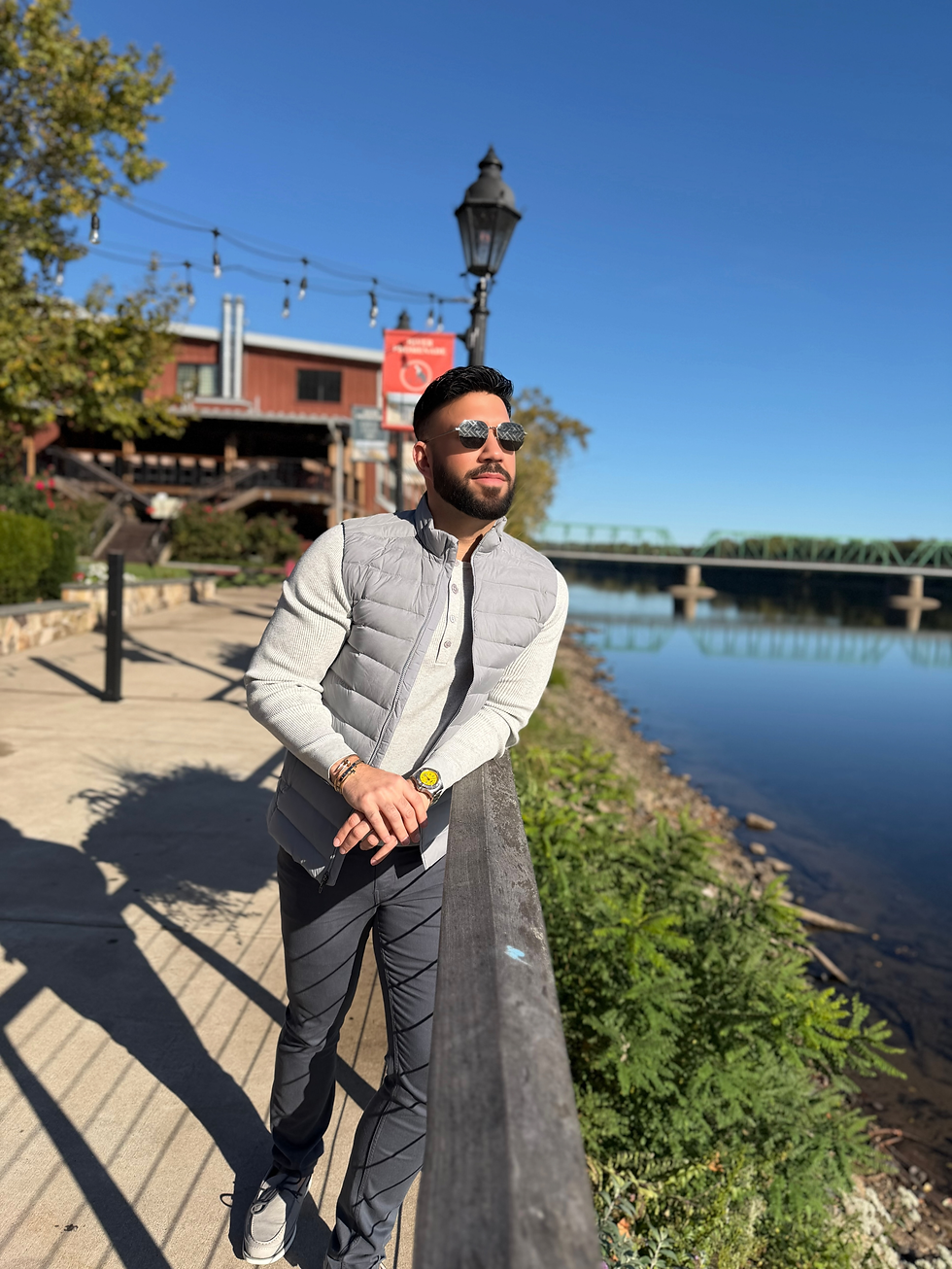 💔 The Modern-Day Dating Horror Show: Why Finding Love Feels Like a Haunted House