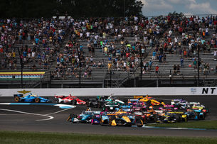 Race Report: Gallagher Grand Prix