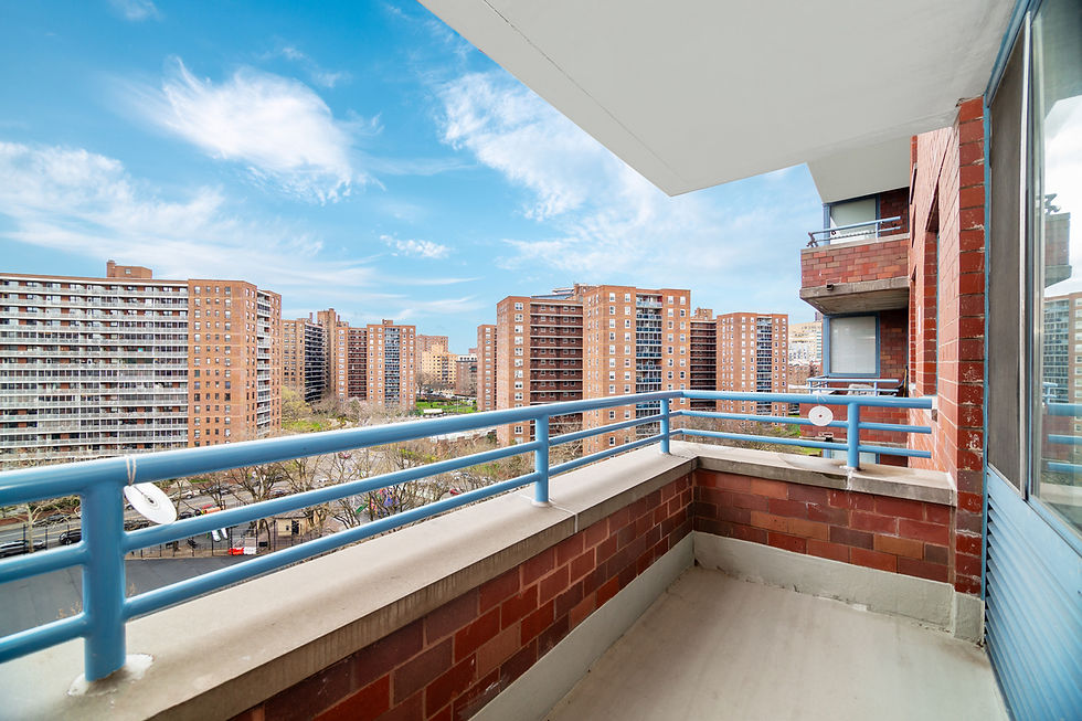 62-54_97th_Place_9J_Balcony_22