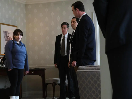 Impeachment: American Crime Story, Episode Six