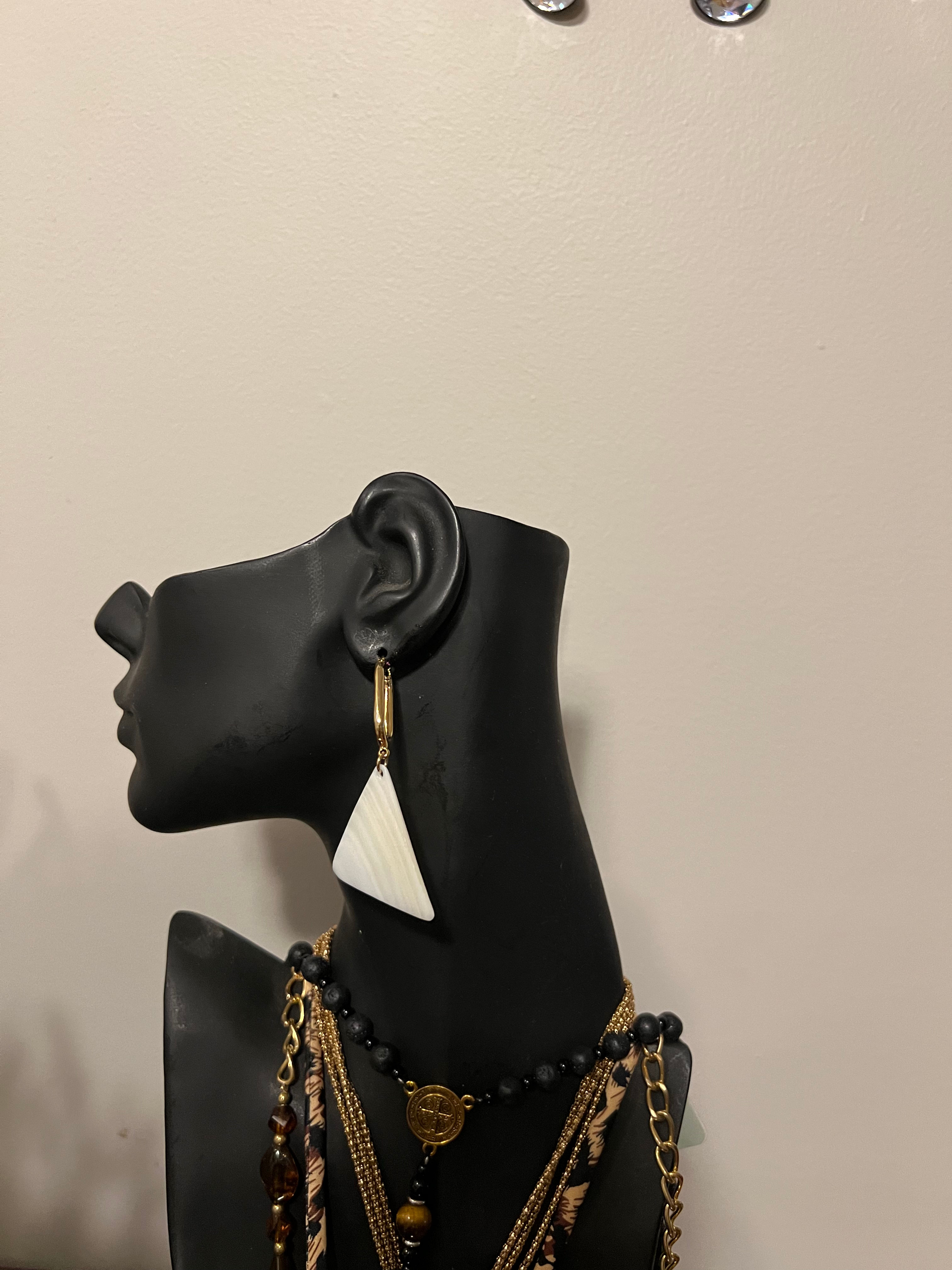 Triangle Dangle