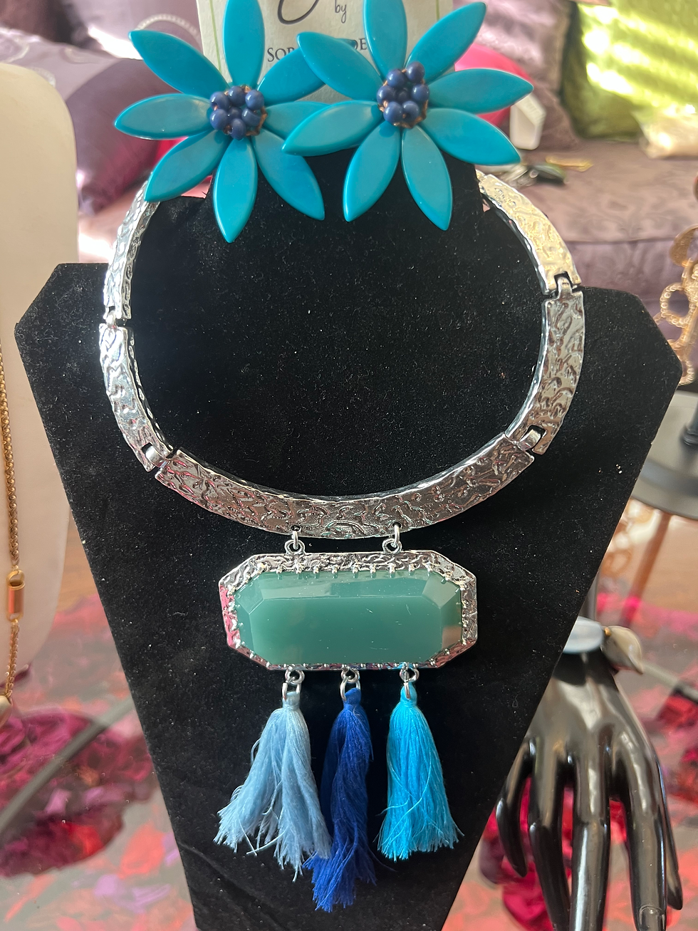Thumbnail: Color me Blue (necklace only)