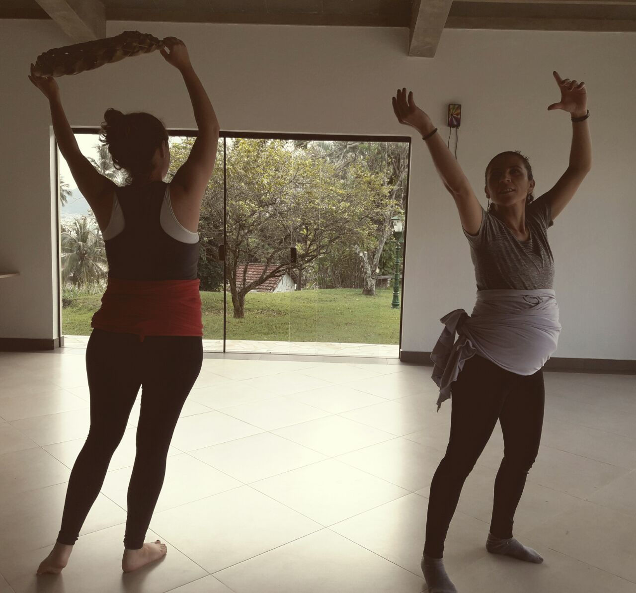 Dança Materna na Ilhabela pelo Sus