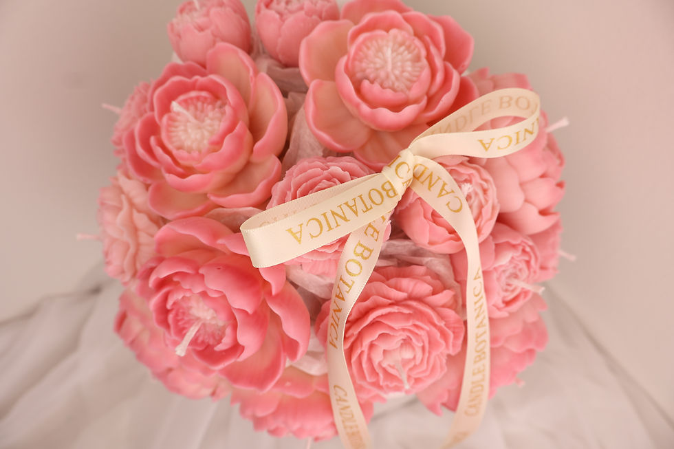 Miniatura: Peony Bloom Box- Mix květin ze sójového svíčku - růžové tóny