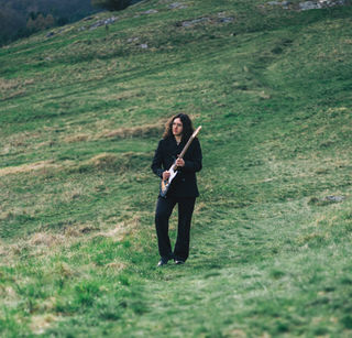 Pedro Giomo Channels Indie-Rock Nostalgia On Uplifting New Single 'Wait For Me'