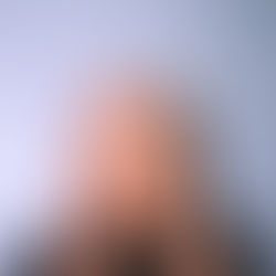 BLONDETING CRASHES BACK WITH EXPLOSIVE NEW DnB WEAPON “SHE DON’T CARE”