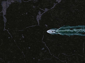 Bateau en navigation sur l'océan