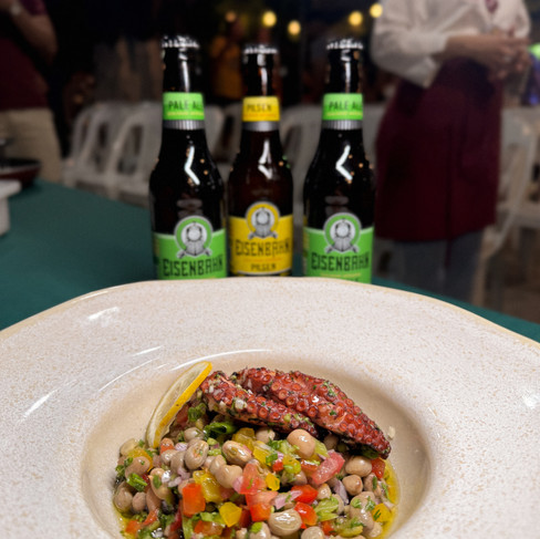 Vinagrete de polvo com feijão. Festival Terra e Mar Icaraizinho de Amontada