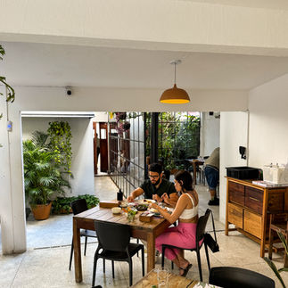 Espaço externo do restaurante Reteteu