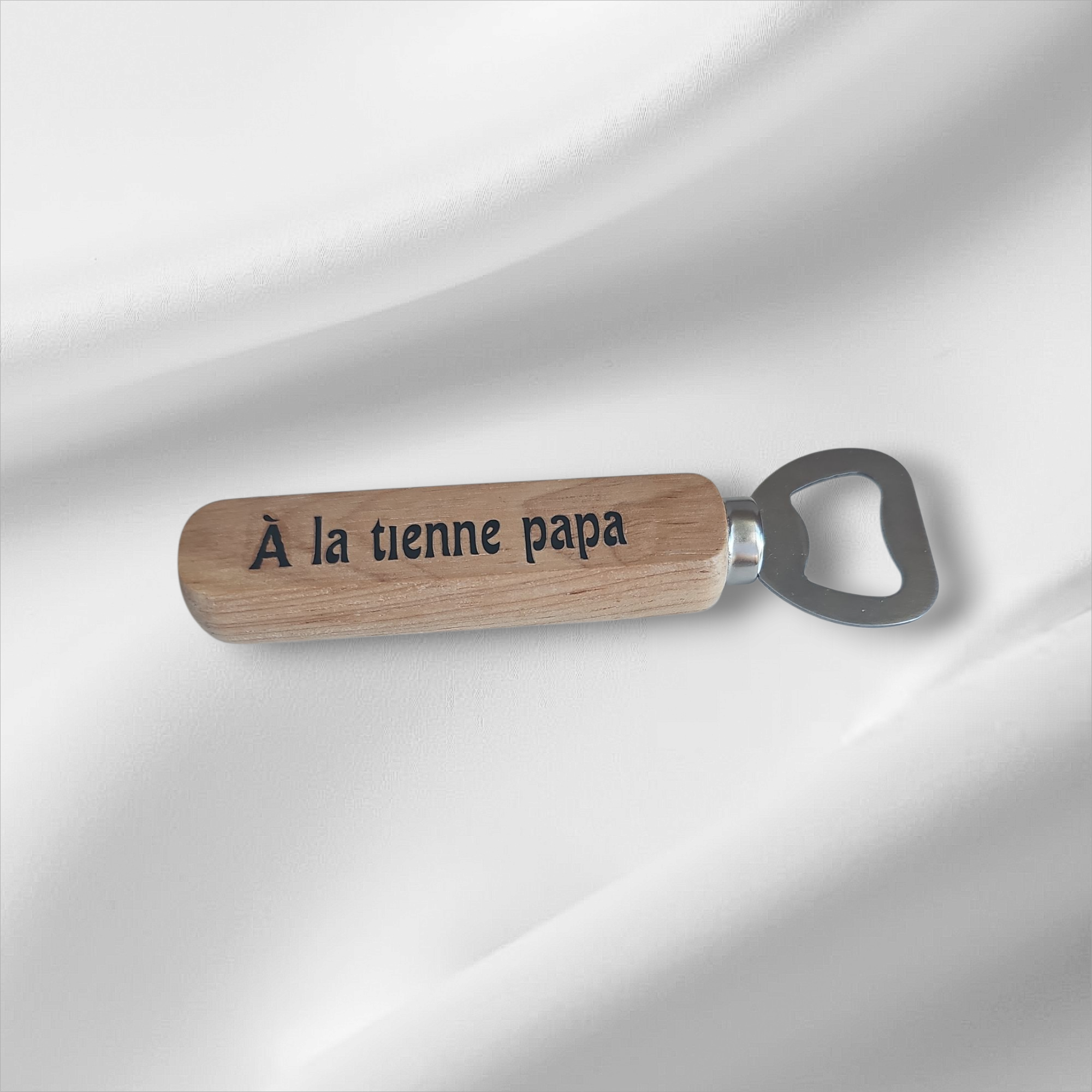 Décapsuleur en bois