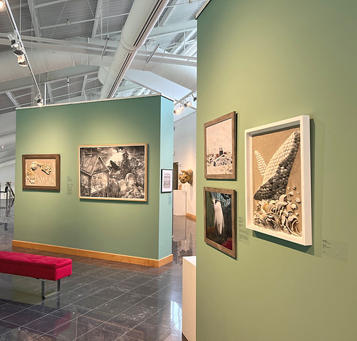 Acrobat Whale sand and seashell art by Anna Chan