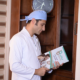 د. أحمد راغب في الكويت