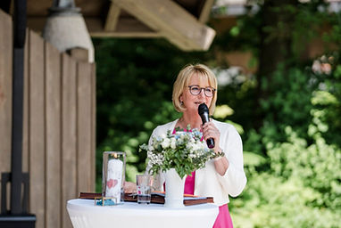 beate gebauer.jpg