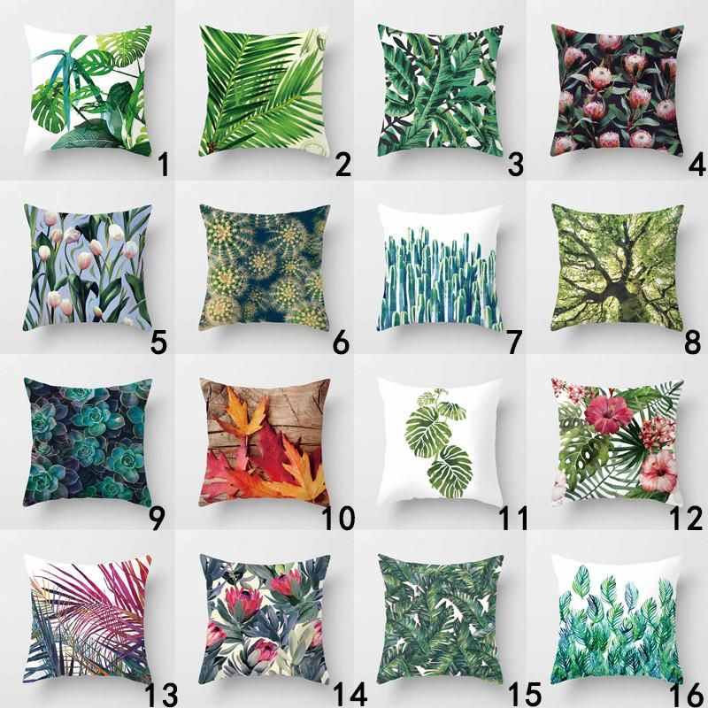 Miniatura: Vintage Flower Tropical Leaves Cushion Cover