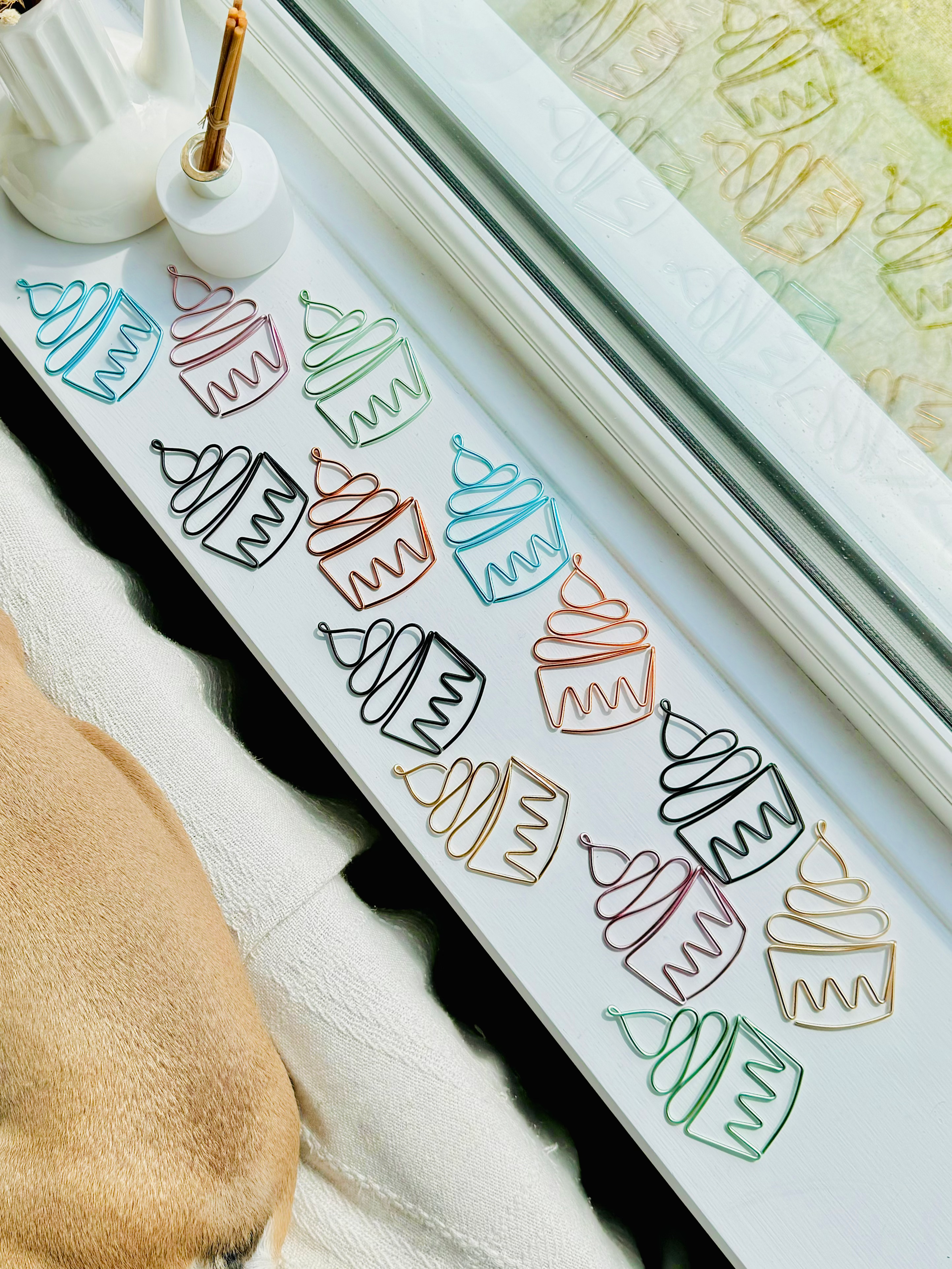 Wire Cupcake Decoration – Handmade Wall Art or gift