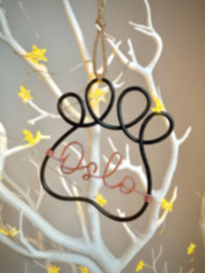 Personalised Wire Paw Print – Handmade Pet Keepsake