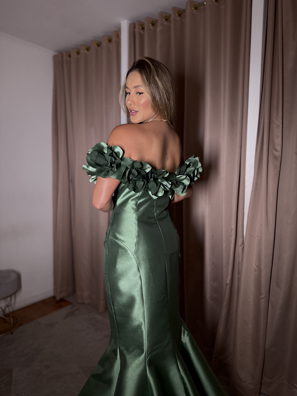 Miniatura: Vestido Rayssa Verde Oliva