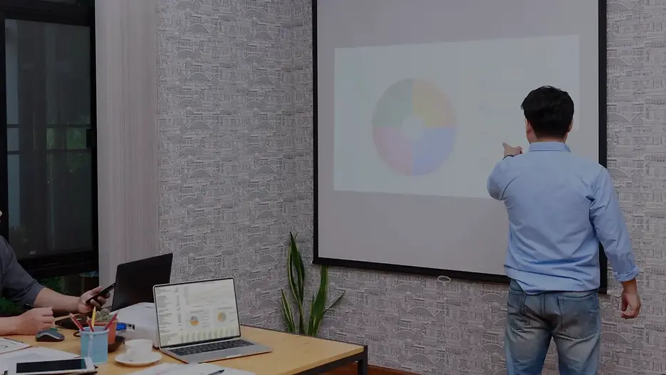 Gewerbe PV Nordhorn: Whiteboard Besprechungsraum