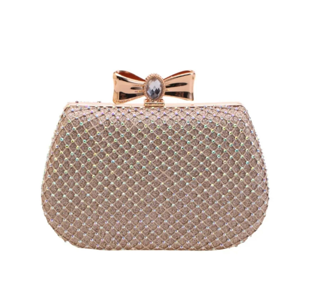 Вечерняя сумочка со стразами