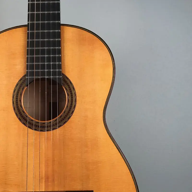 Thumbnail: Velazquez Classical 2003 French Polish Maple