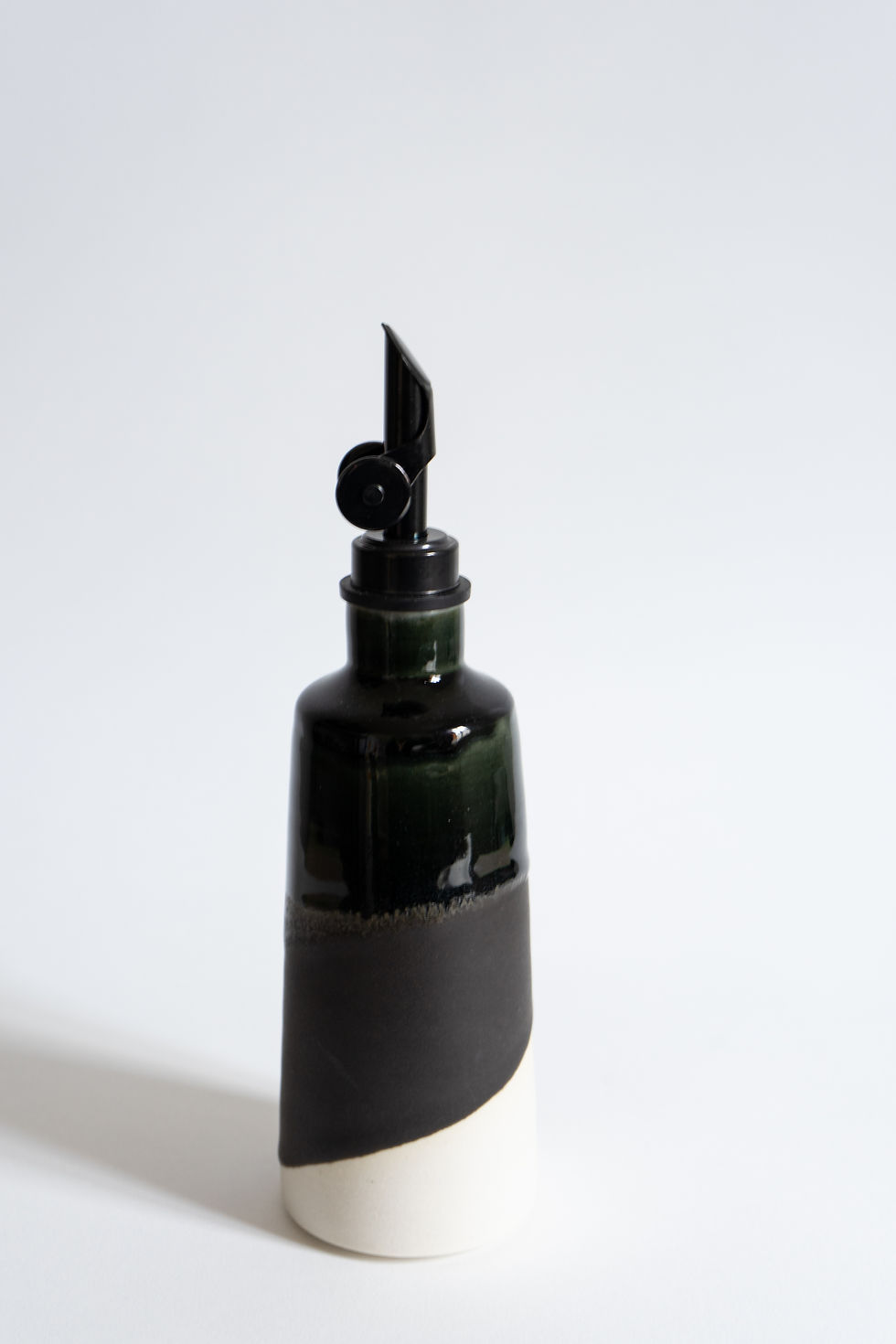 Thumbnail: slate oil pourer