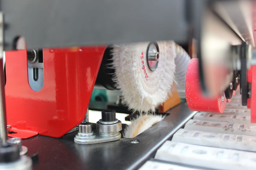 Thumbnail: Mini Automatic Edge Banding - SY-802