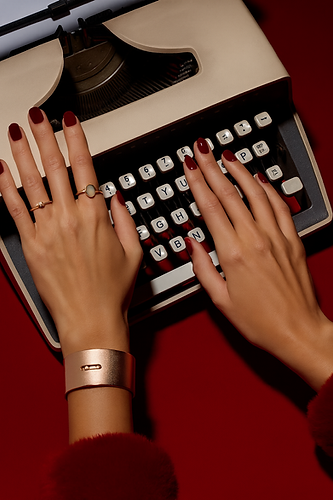 ChatGPT Image Sep 12, 2025, 07_09_50 PM.png