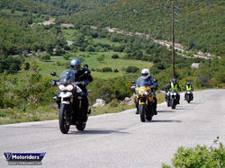 T-Motoriders & Pierrakos -Βίλλια