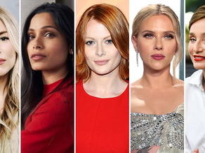 Elenco principal do filme O Casamento da Minha Mãe (My Mother's Wedding) com Sienna Miller, Freida Pinto, Emily Beecham, Scarlett Johansson e Kristin Scott Thomas, reunidas em imagem promocional do drama familiar britânico com estreia em 2025.