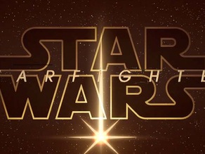 Logo oficial de Star Wars: Starfighter (2027) com tipografia dourada sobre fundo estrelado