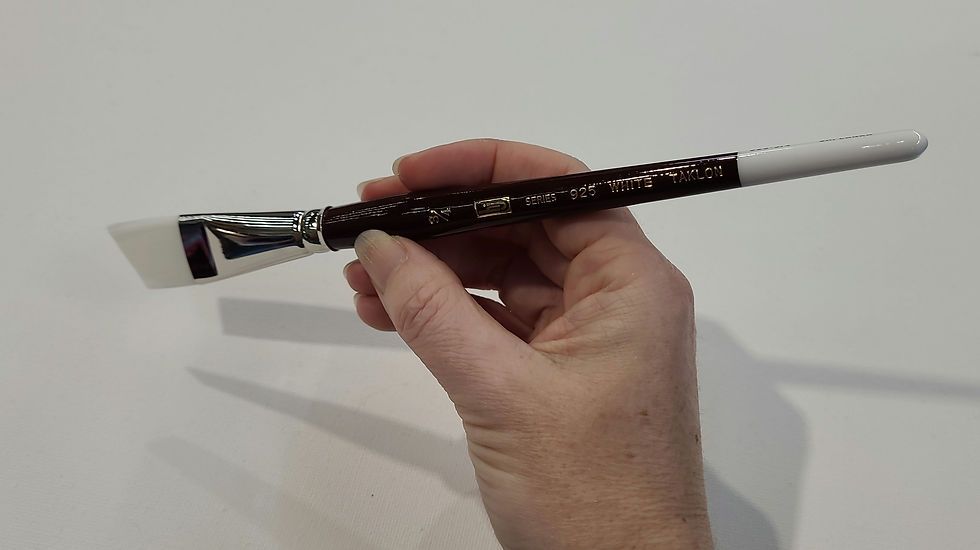 White Taklon Paint Brush- Series 925- 3/4