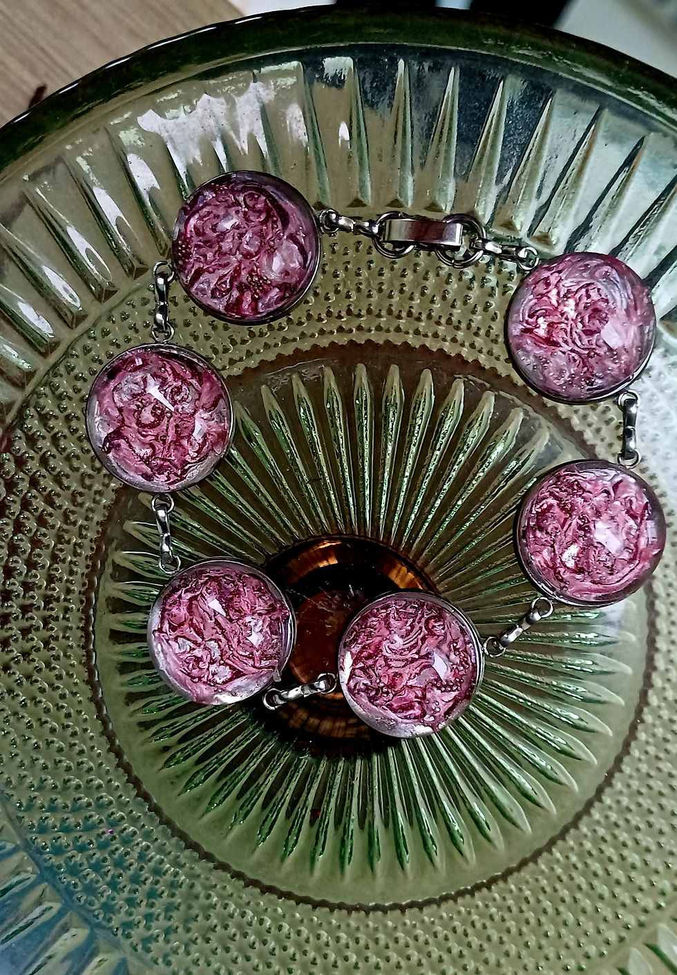 Thumbnail: Pink Rose Bracelet 