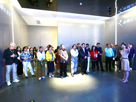 2024世界華文媒體社長總編輯深圳行|訪金蝶軟件園 歎科創軟實力