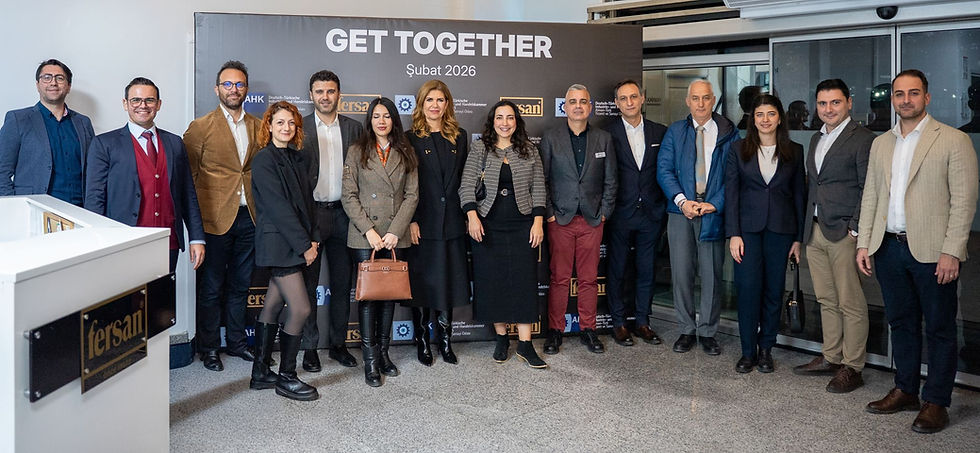 Deutsch türkische Geschäftskultur bei einem Unternehmensbesuch in der Türkei